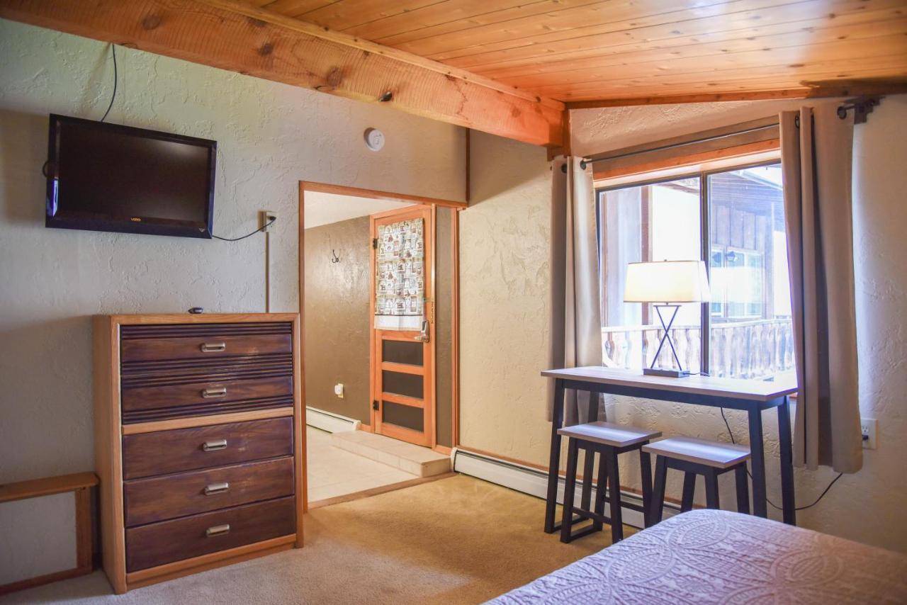 Alpine Lodge Red River Esterno foto