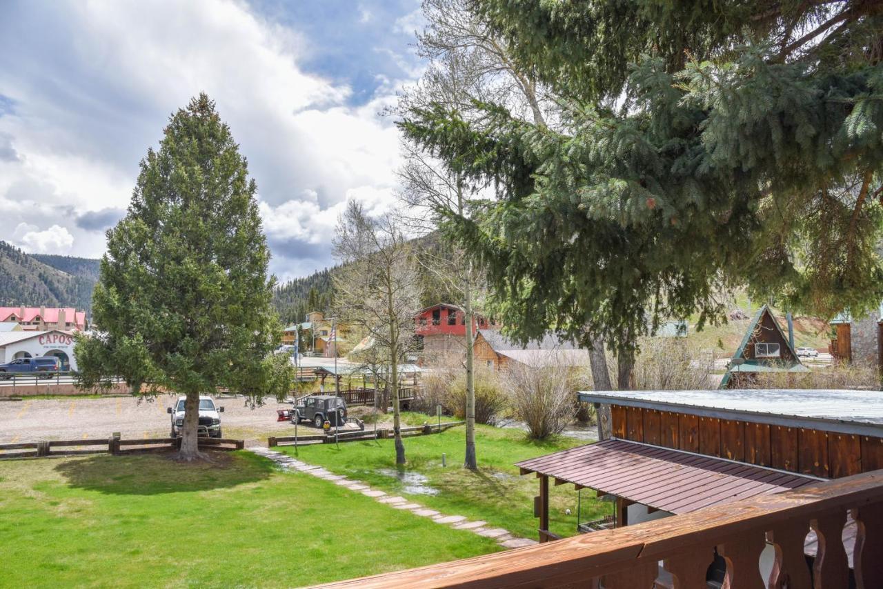 Alpine Lodge Red River Esterno foto