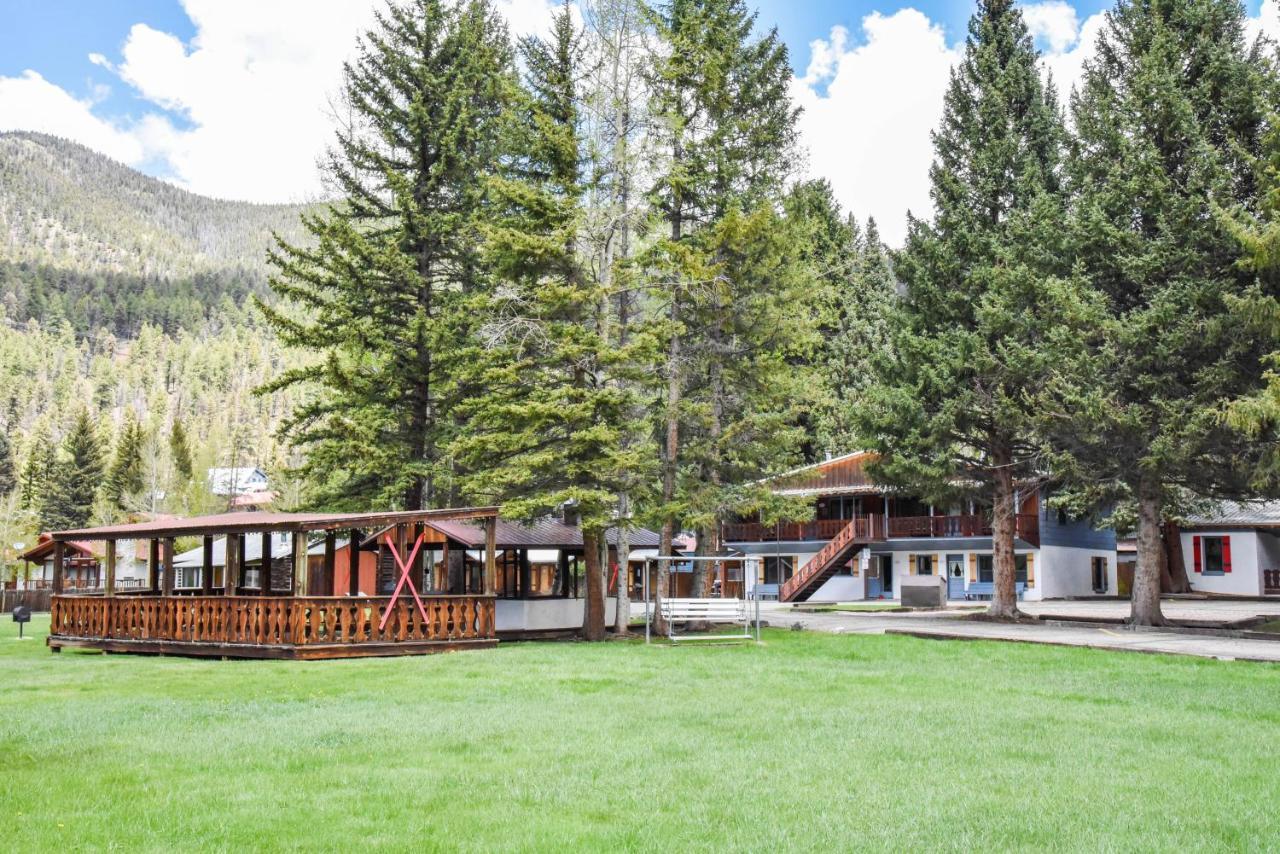 Alpine Lodge Red River Esterno foto